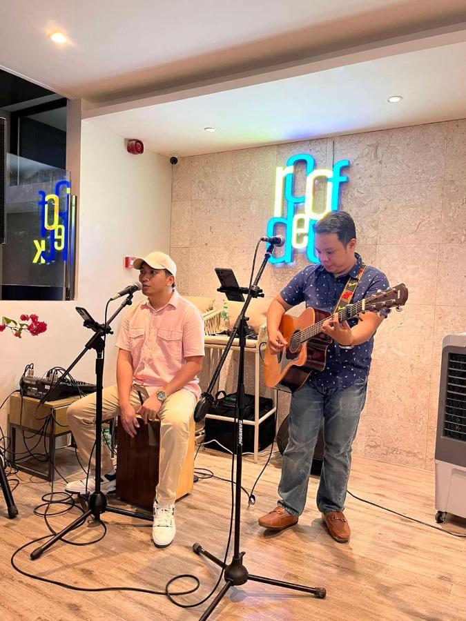 1521 Hostel Lapu-Lapu City Eksteriør bilde