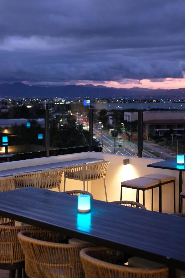 1521 Hostel Lapu-Lapu City Eksteriør bilde