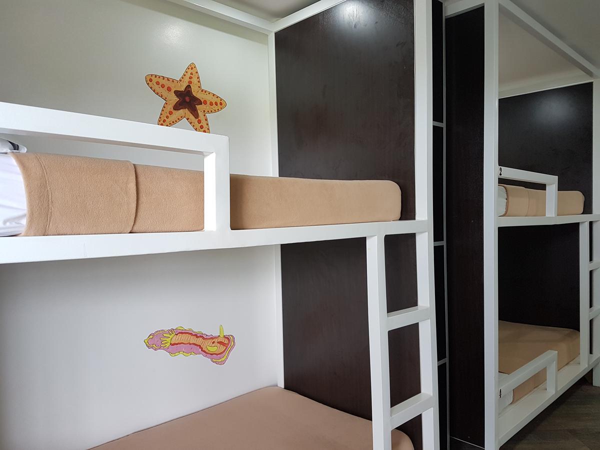 1521 Hostel Lapu-Lapu City Eksteriør bilde