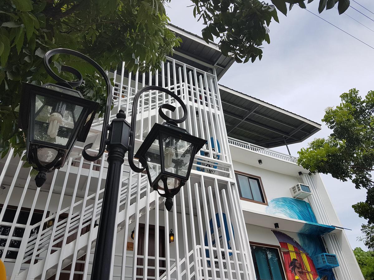 1521 Hostel Lapu-Lapu City Eksteriør bilde