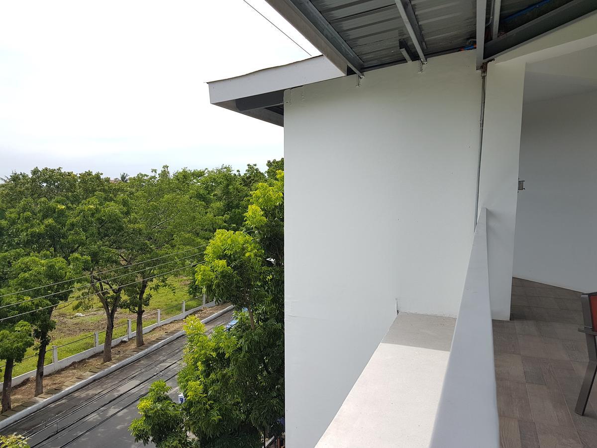 1521 Hostel Lapu-Lapu City Eksteriør bilde
